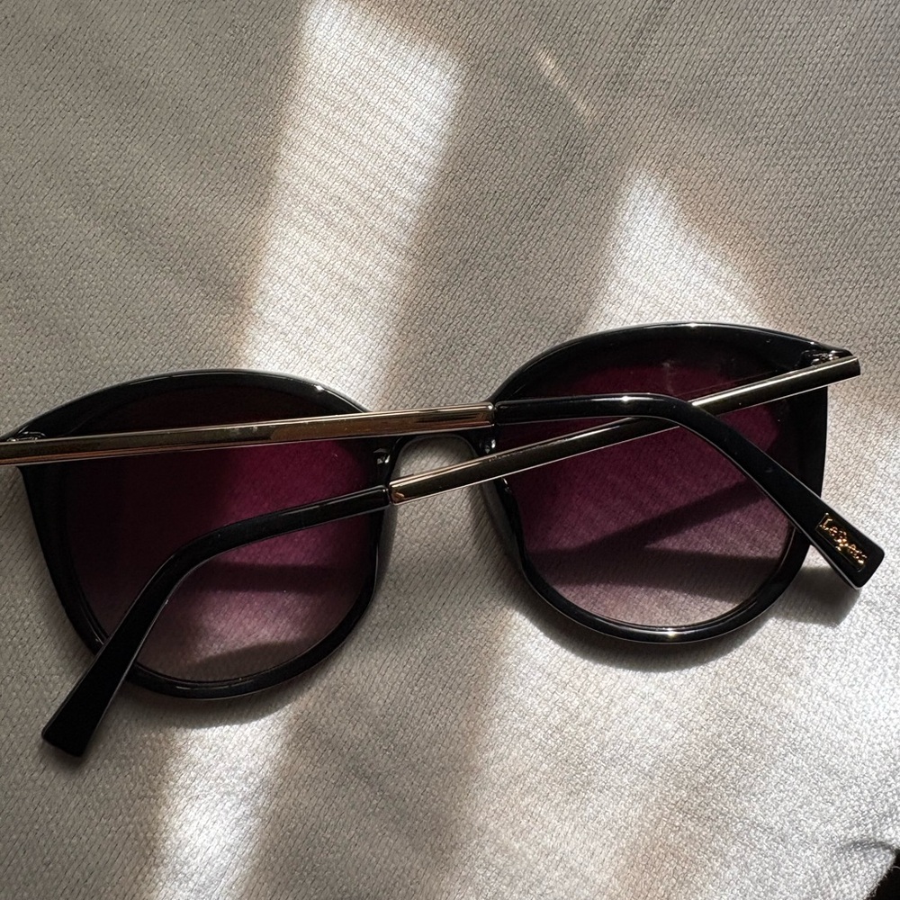 Le Specs Black and Purple Sunglasses - Picture 4 of 12